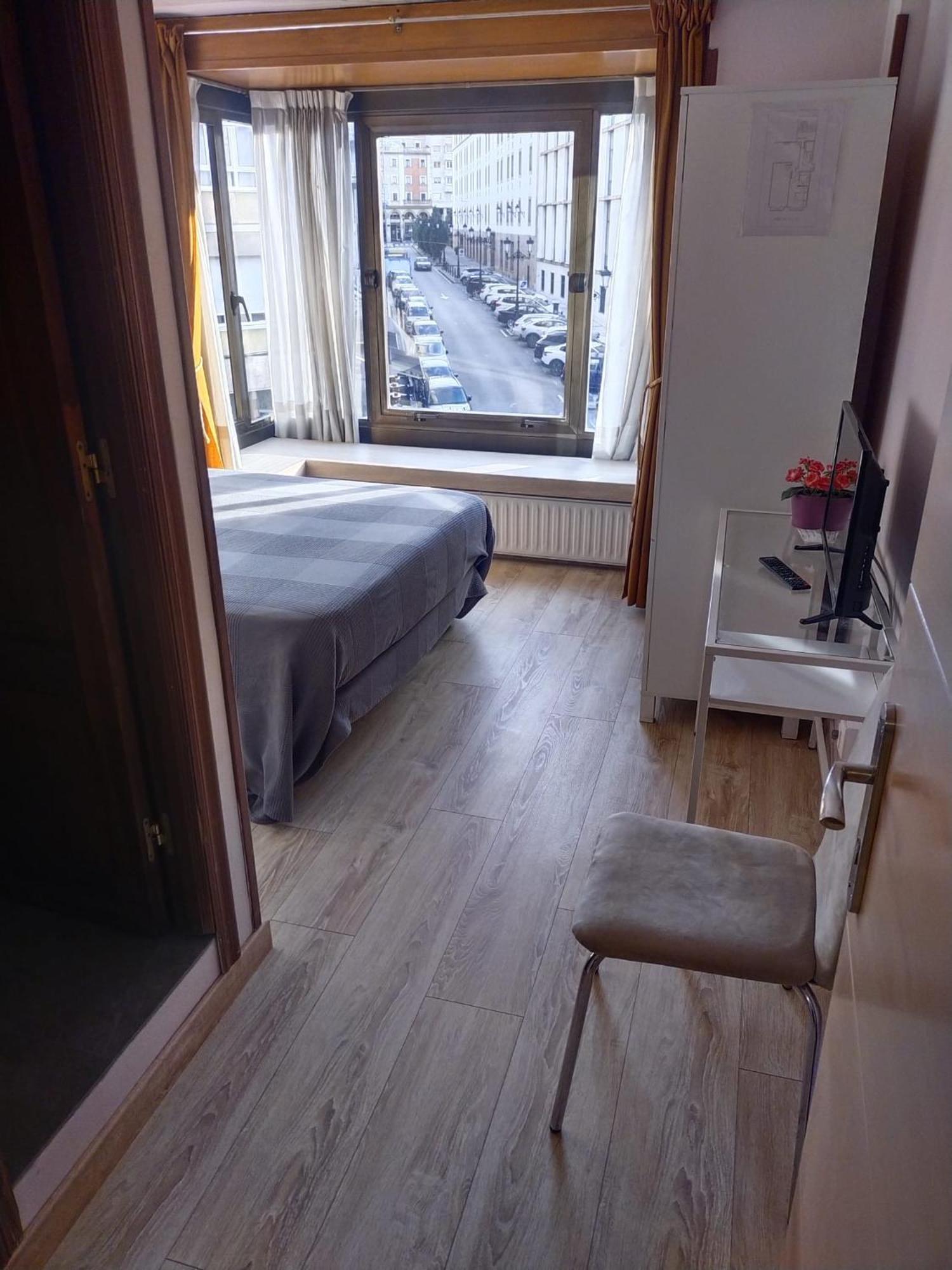 Hostal Alvarez 오비에도 외부 사진