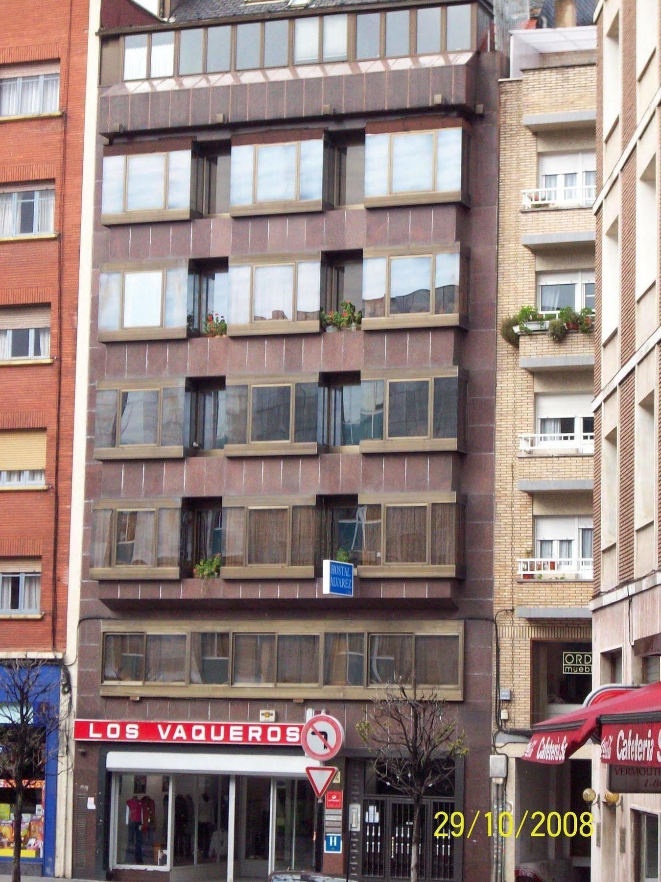 Hostal Alvarez 오비에도 외부 사진