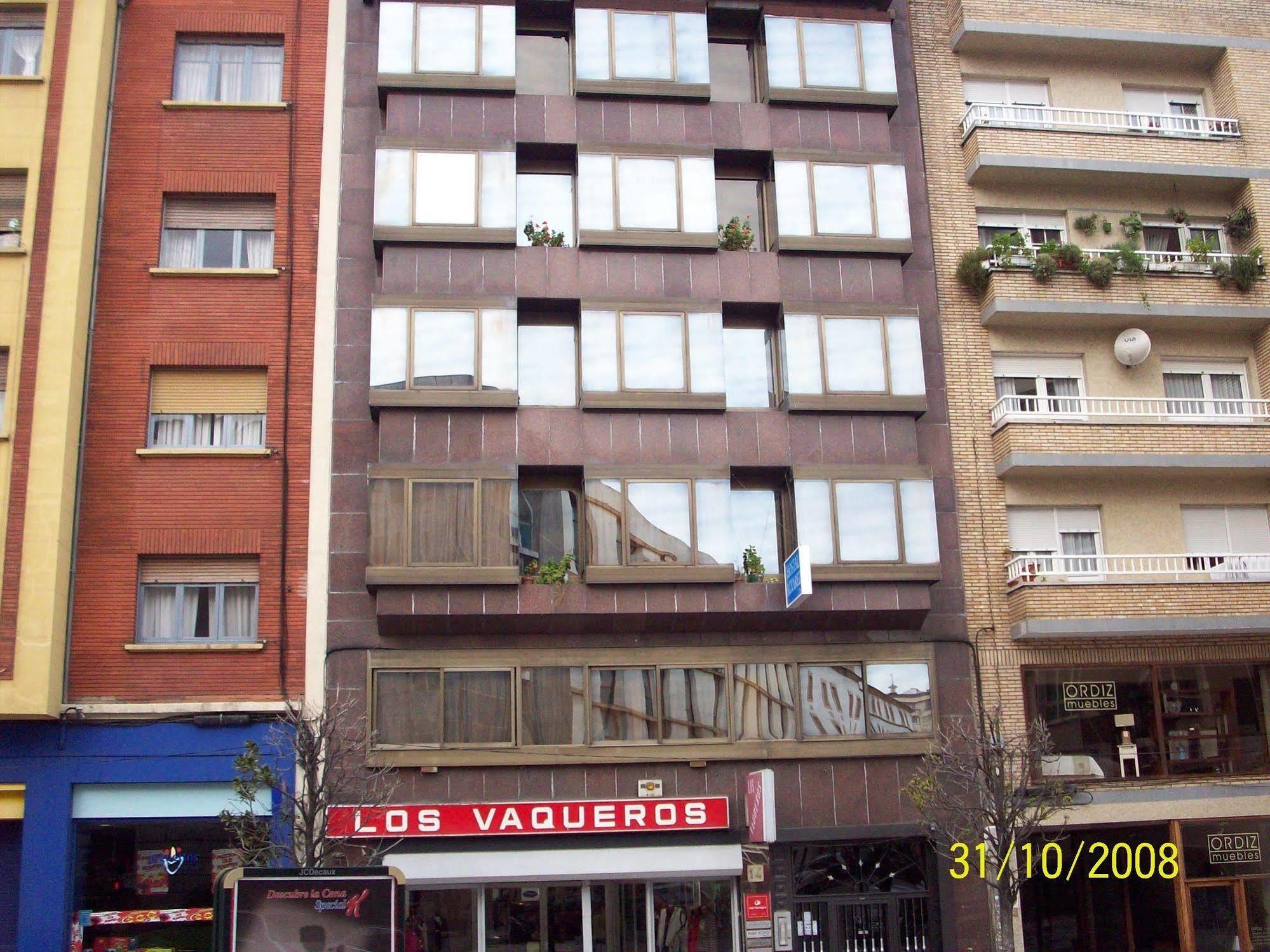 Hostal Alvarez 오비에도 외부 사진